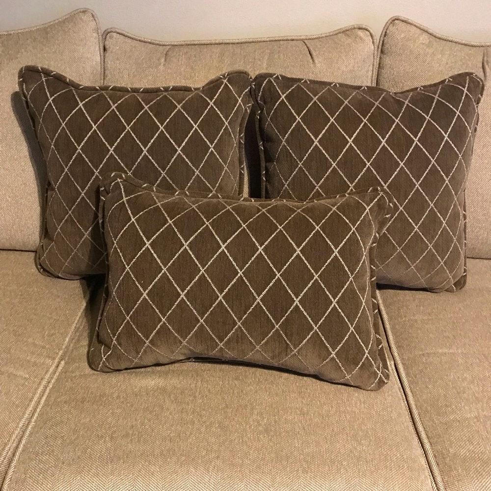 Diamond Shaped Brown/Olive & White Throw Pillows